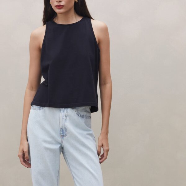 T-shirt Cropped Regata  - Preto